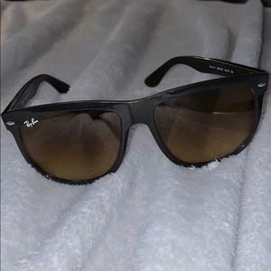 Ray Ban rb4147